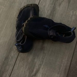 Toddler swim shoes